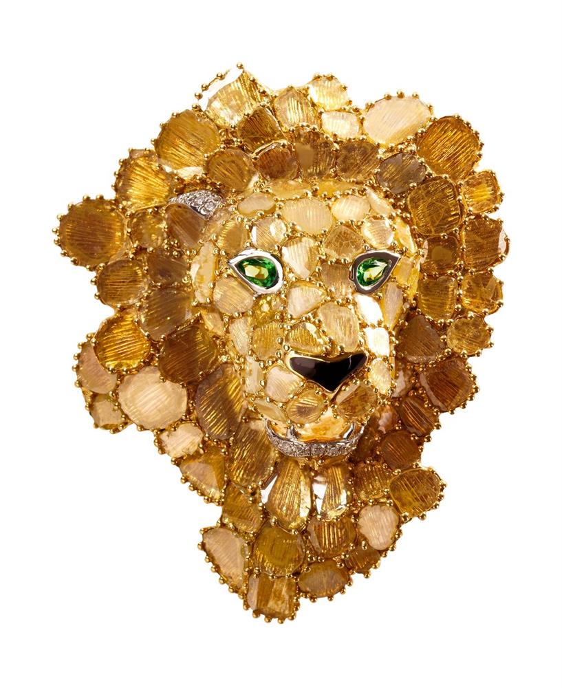 極致鑽片系列 獅 NT$770,000-白