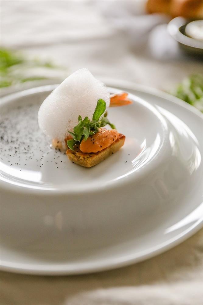 烤 “ 卡胡庫 ” 白蝦