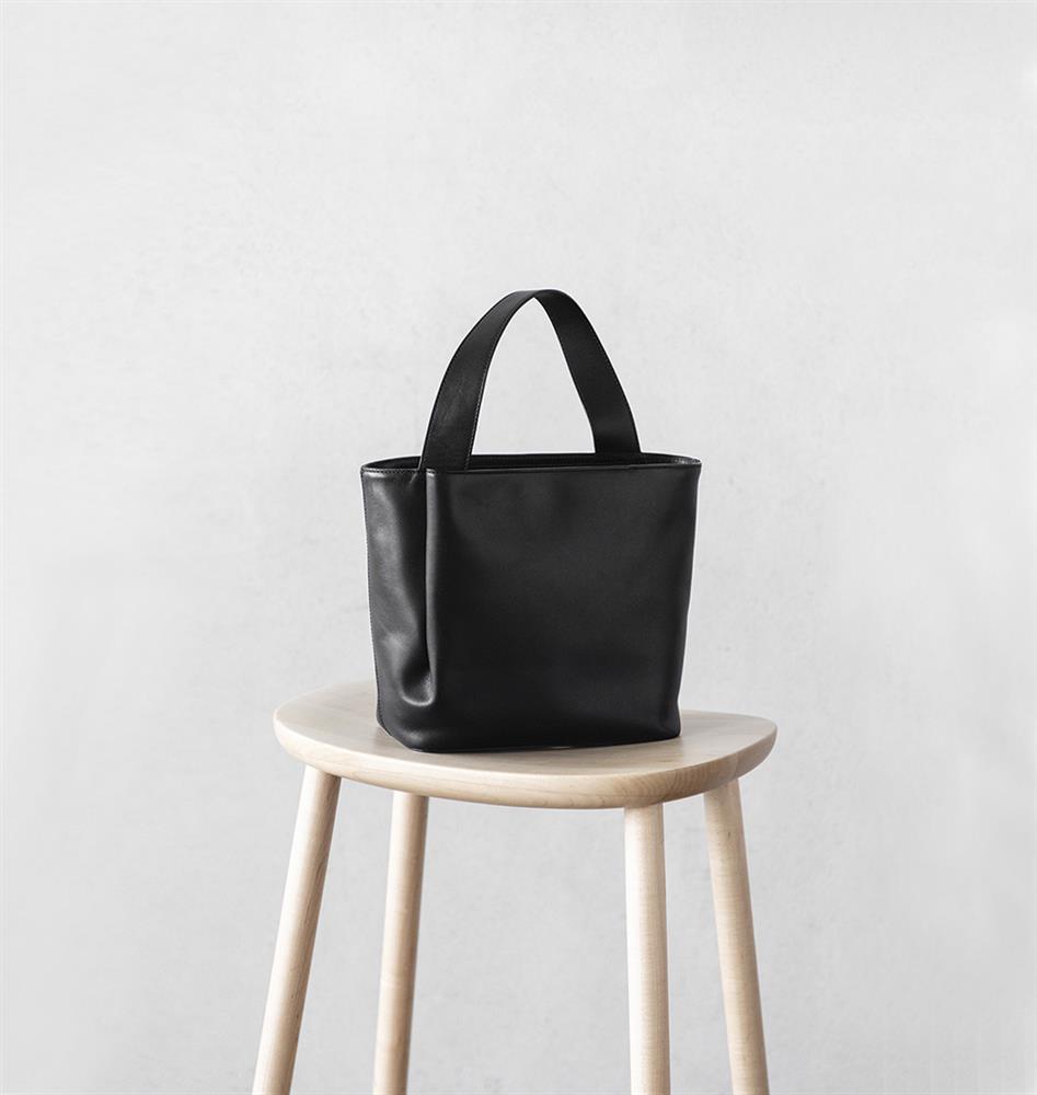 Nami_smalltote_black