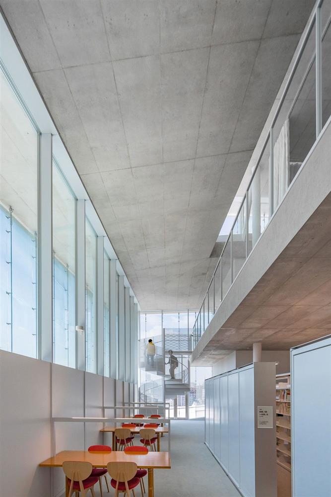 妹島和世親自監督日本女子大學圖書館9