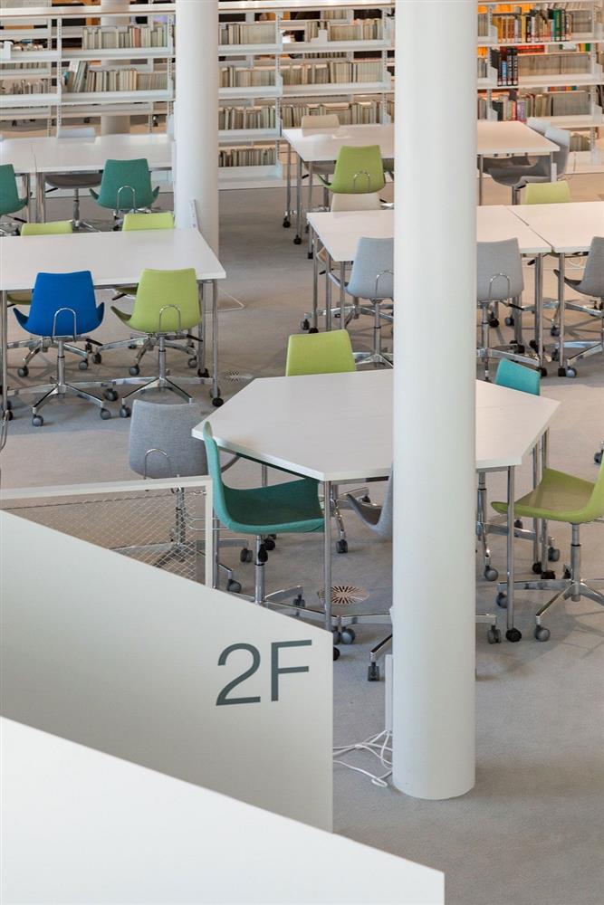 妹島和世操刀日本女子大學圖書館！輕盈的閱讀空間