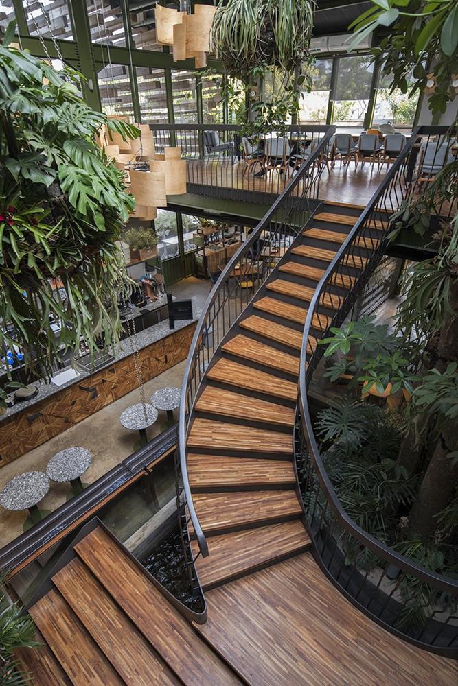 kayu kayu restaurant 1