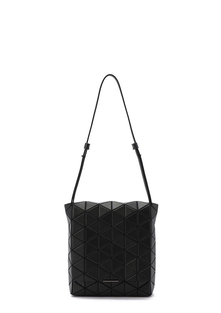 皮質信封Ｍ肩背包NTD.29,200