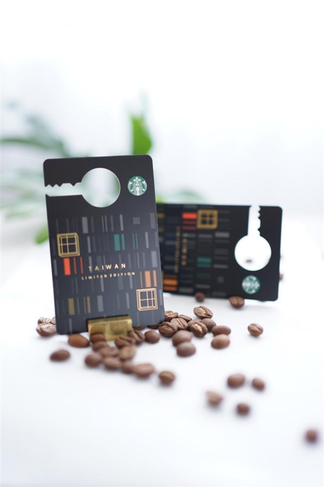 隱藏版星巴克聯名卡 星巴克竟有隱藏版隨行卡！入住台北時代寓所「隨行所寓住房專案」即可立刻擁有集好集滿、官網預定每晚只需3980元起 (1)