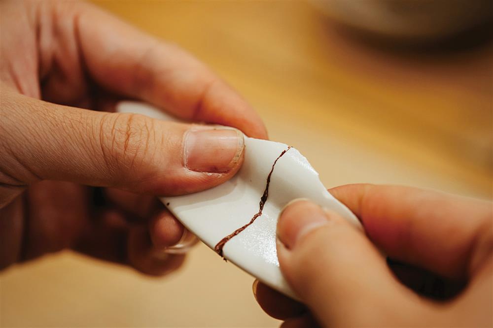   「台中光山行」賴信佑的金繼漆器工藝！透過修復讓故事永遠留存_04