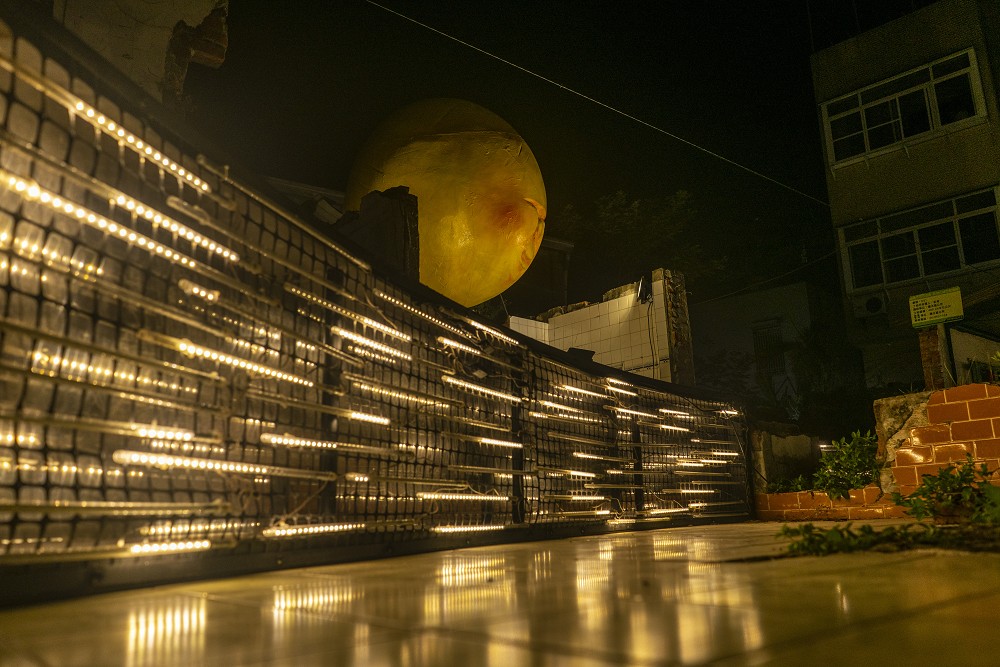 PhotoCap_行動代號004 _ 造月工坊 _ 10 隱藏版 _ 流光之境 _ 有用主張、禹禹藝術、市府典藏三方共創(1) PhotoCap_行動代號004 _ 造月工坊 _ 10 隱藏版 _ 流光之境 _ 有用主張、禹禹藝術、市府典藏三方共創(1)