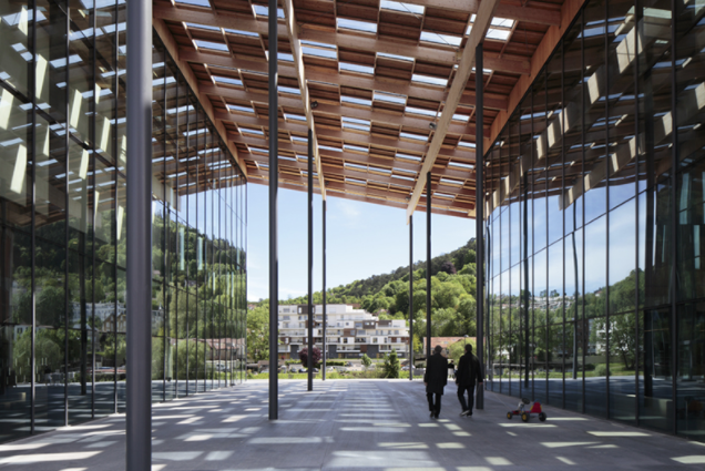 建築大師隈研吾日本最大巡迴展！以貓的5種視角檢視公共建築的可能