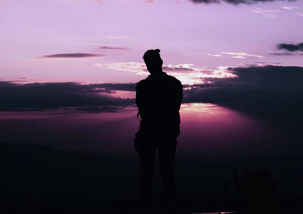 La Prairie萊珀妮 X ART BASEL巴塞爾藝術展，時空迴圈演繹鉑金永恆時刻