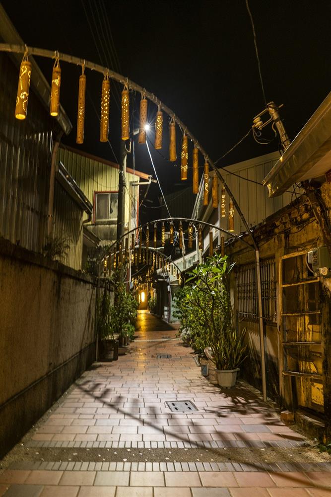 整個小鎮都是美術館！「漫月美計畫」鹽水開展 散步巷弄之間 觀看藝術不設限