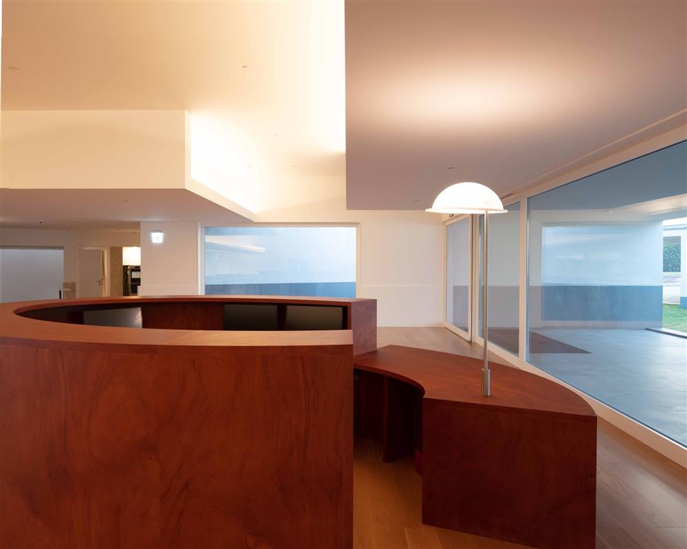 Álvaro Siza操刀「嘉卿會所」啟用