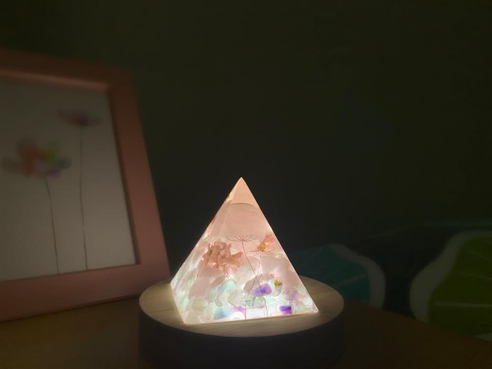 PrimalConnection VENUS粉晶球小夜燈NT$ 900_1 PrimalConnection VENUS粉晶球小夜燈NT$ 900_1