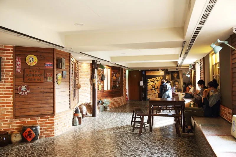 image (14) image (14)