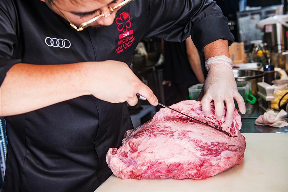  「俺達の肉屋」米其林一星主廚鍾佳憲！專訪黑馬主廚的實作自學日誌4