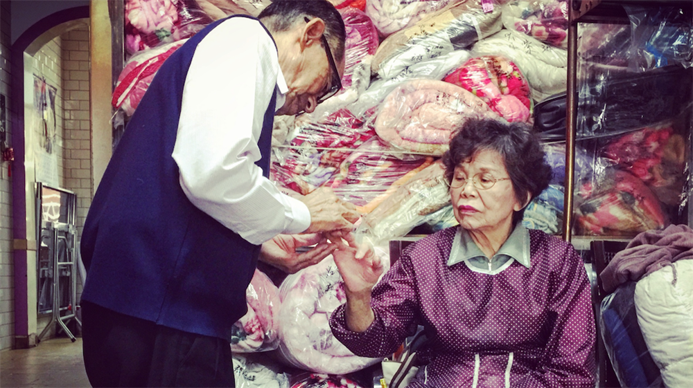 跟著「萬秀洗衣店」張瑞夫拍照！親授iPhone 3大攝影技巧和2個修圖技巧_02