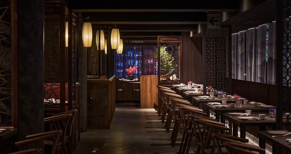 吉品初筵15.  卡式座席 與 山水布幕