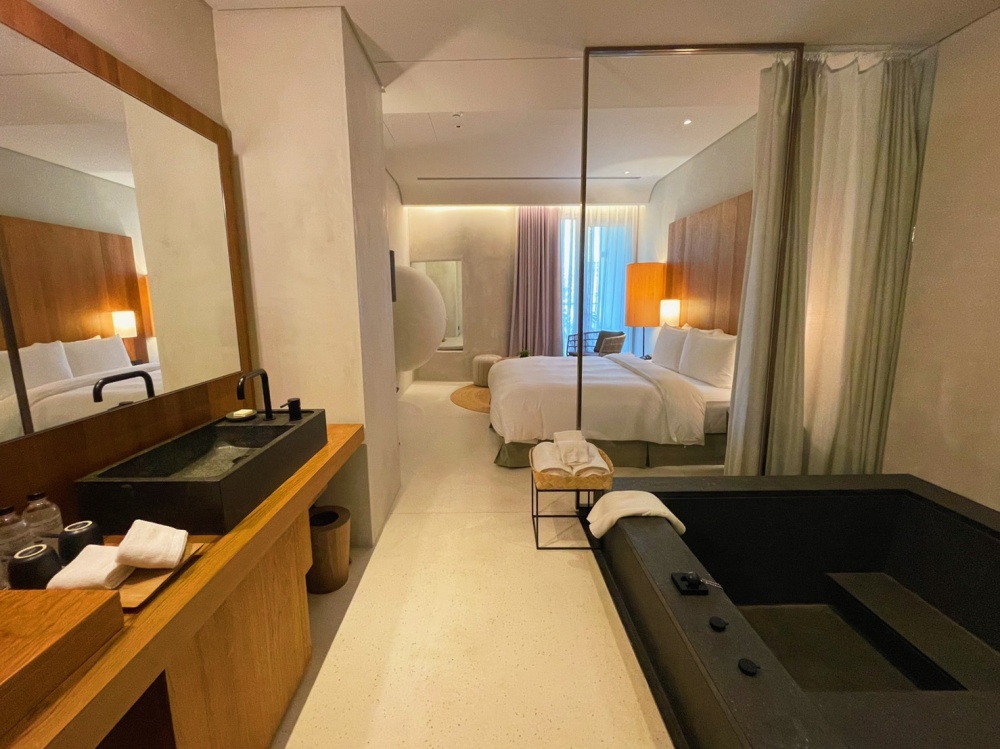 開箱宜蘭「了了礁溪」5大亮點!洞穴般餐廳、7種特色房型的風格旅宿 開箱宜蘭「了了礁溪」5大亮點!洞穴般餐廳、7種特色房型的風格旅宿