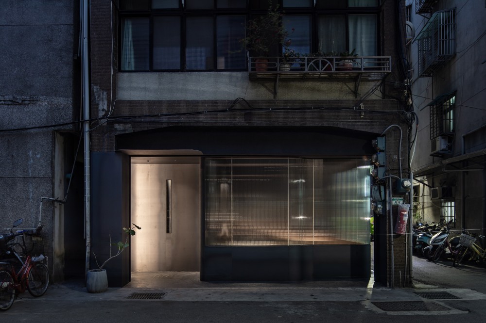 HUGH dessert dining01