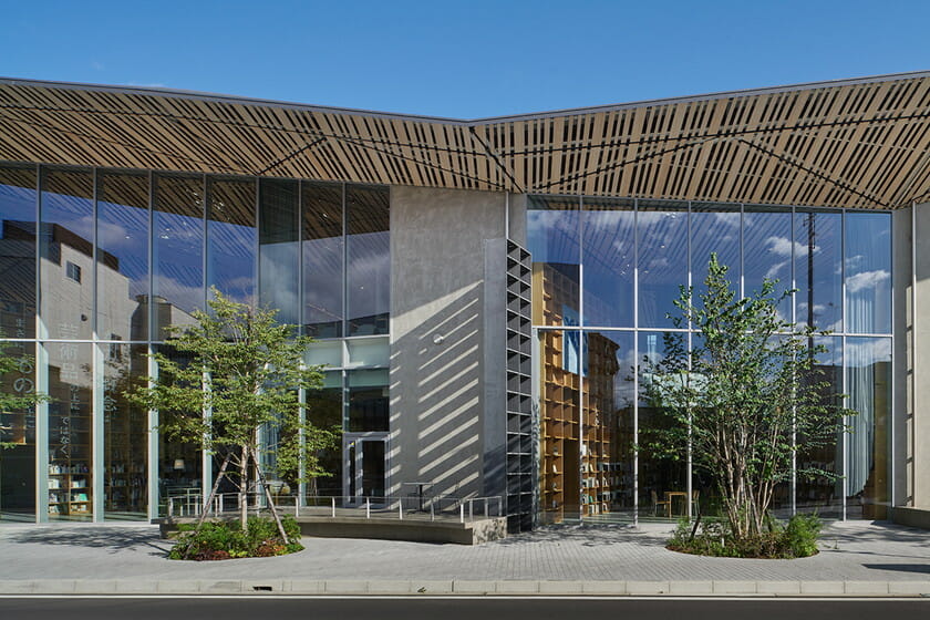 那須鹽原市立圖書館Miruru的溫潤木質空間12