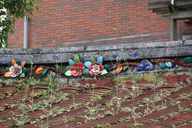 台北龍安國小裡的民宅古蹟！唯一保存於校園內黃宅濂讓居傳奇