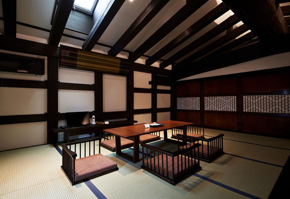 日本東北改建自武士倉庫的旅宿「和之居 角館」6