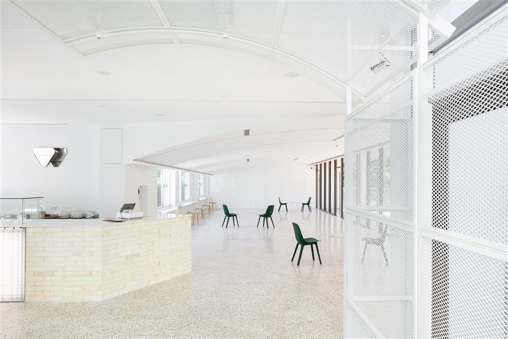 batch_2.2020年開張的「春室Glass Studio + The Pool」,位於新竹公園內。(圖片提供/春池SPRING POOL GLASS STUDIO + The POOL)_1 batch_2.2020年開張的「春室Glass Studio + The Pool」,位於新竹公園內。(圖片提供/春池SPRING POOL GLASS STUDIO + The POOL)_1