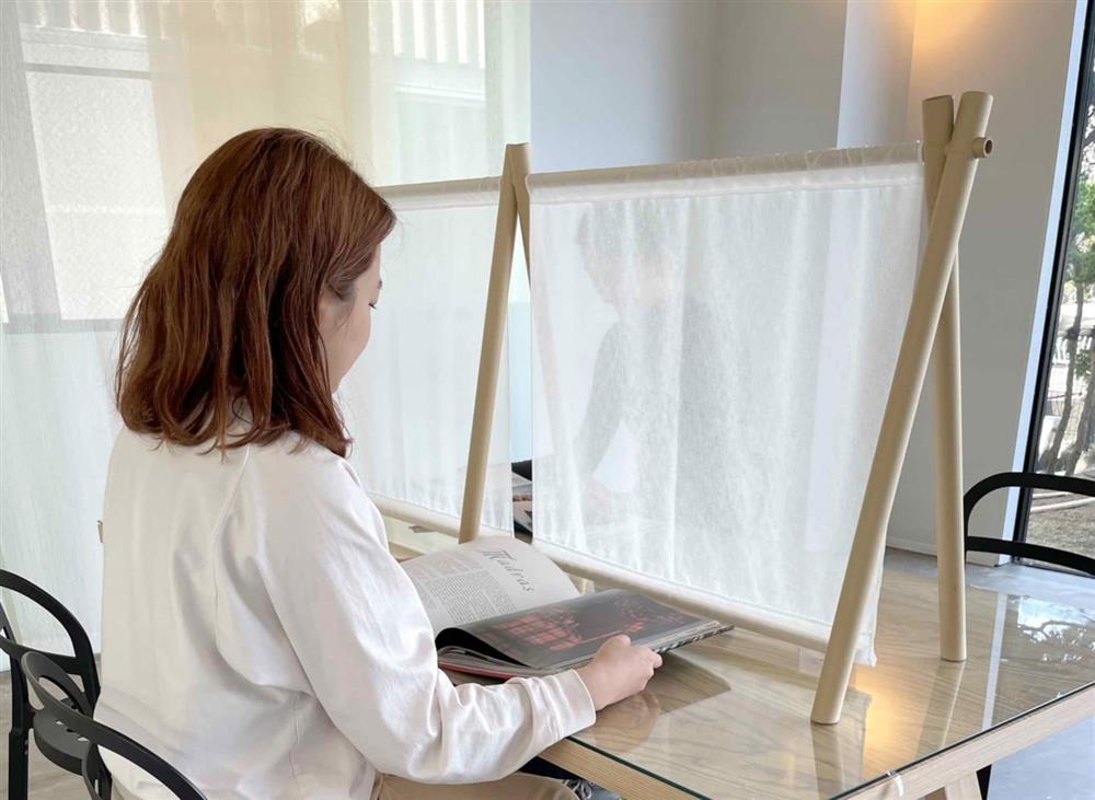 日本建築大師坂茂設計布料隔板02 日本建築大師坂茂設計布料隔板02