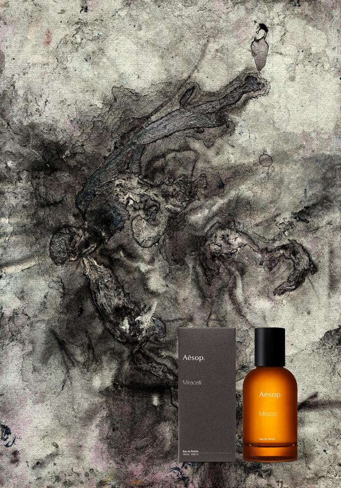 Aesop「虛實之境系列」3款香水新作！詩意又充滿哲思的木質調香氛| La Vie