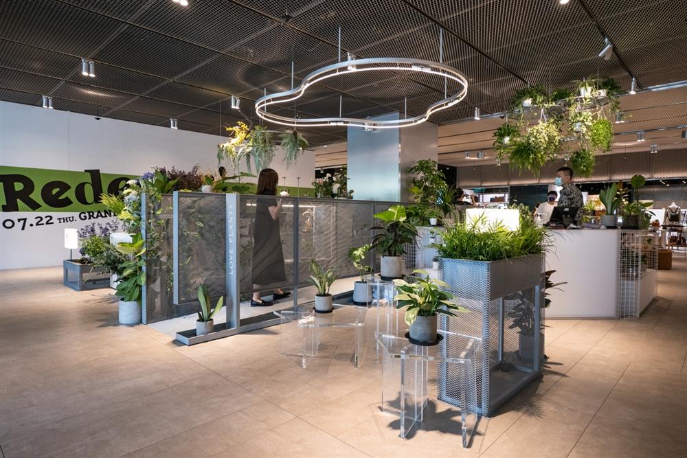 本事空間製作所與十分建築操刀台中勤美誠品綠園道一樓商場空間