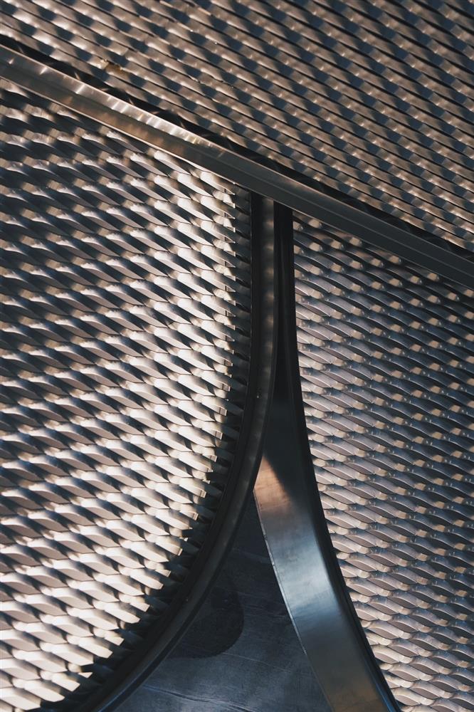 台中勤美誠品綠園道換新裝！光影商場空間、垂直美術館等3大亮點_03