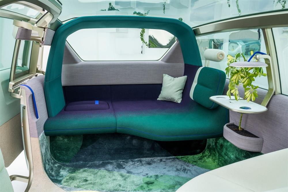 P90427154_lowRes_mini-vision-urbanaut