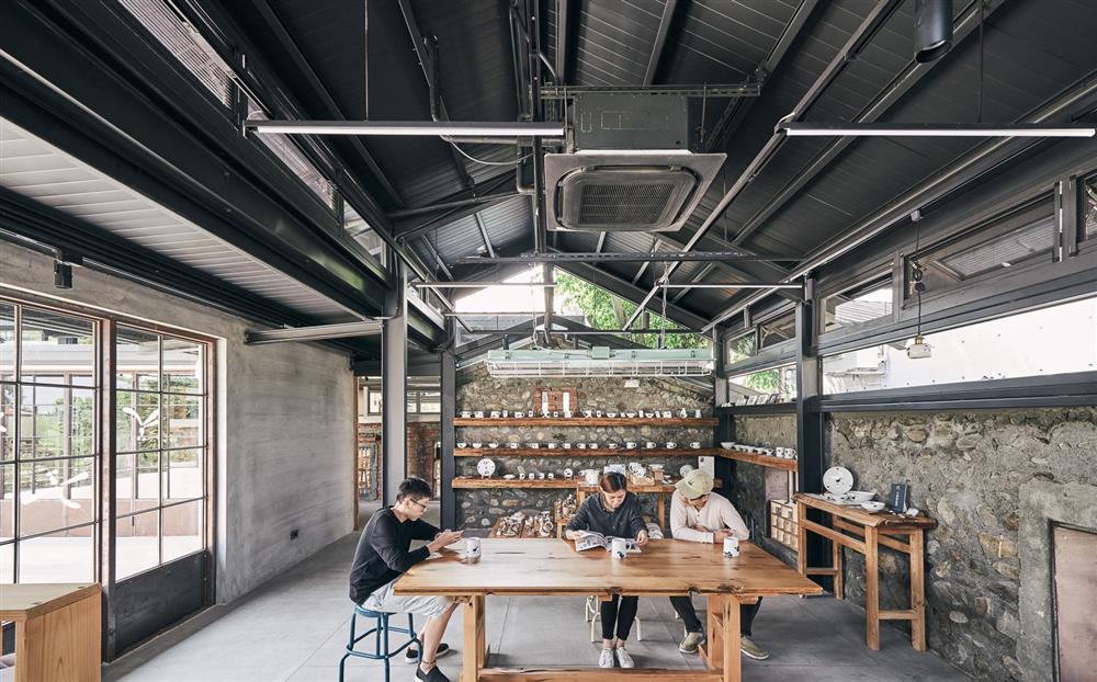 本來空間設計操刀「三星四季青花瓷工作室」4_23