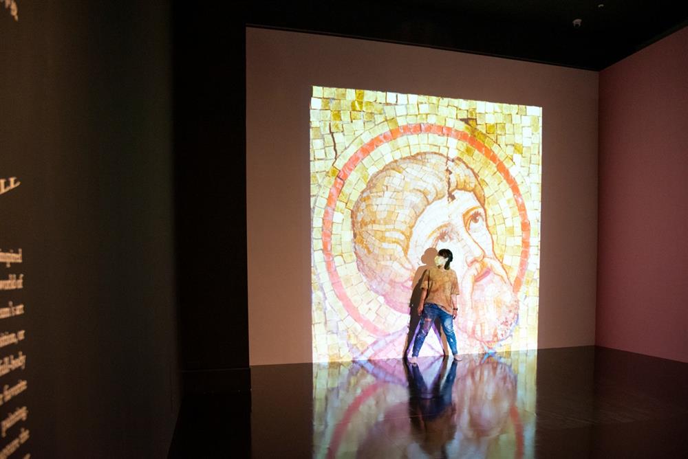 1Tim Walker特展-奇美增設互動區「奇幻投影牆」 1Tim Walker特展-奇美增設互動區「奇幻投影牆」