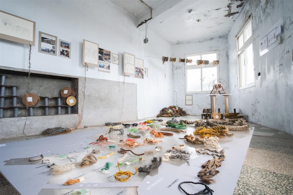 永晝海濱美術館1Z9臉頰緊貼地球 正濱漁有限公司1