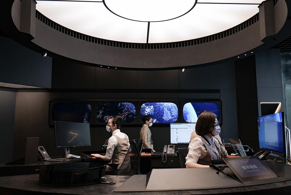 本事空間製作所操刀星宇航空全新形象門2 本事空間製作所操刀星宇航空全新形象門2