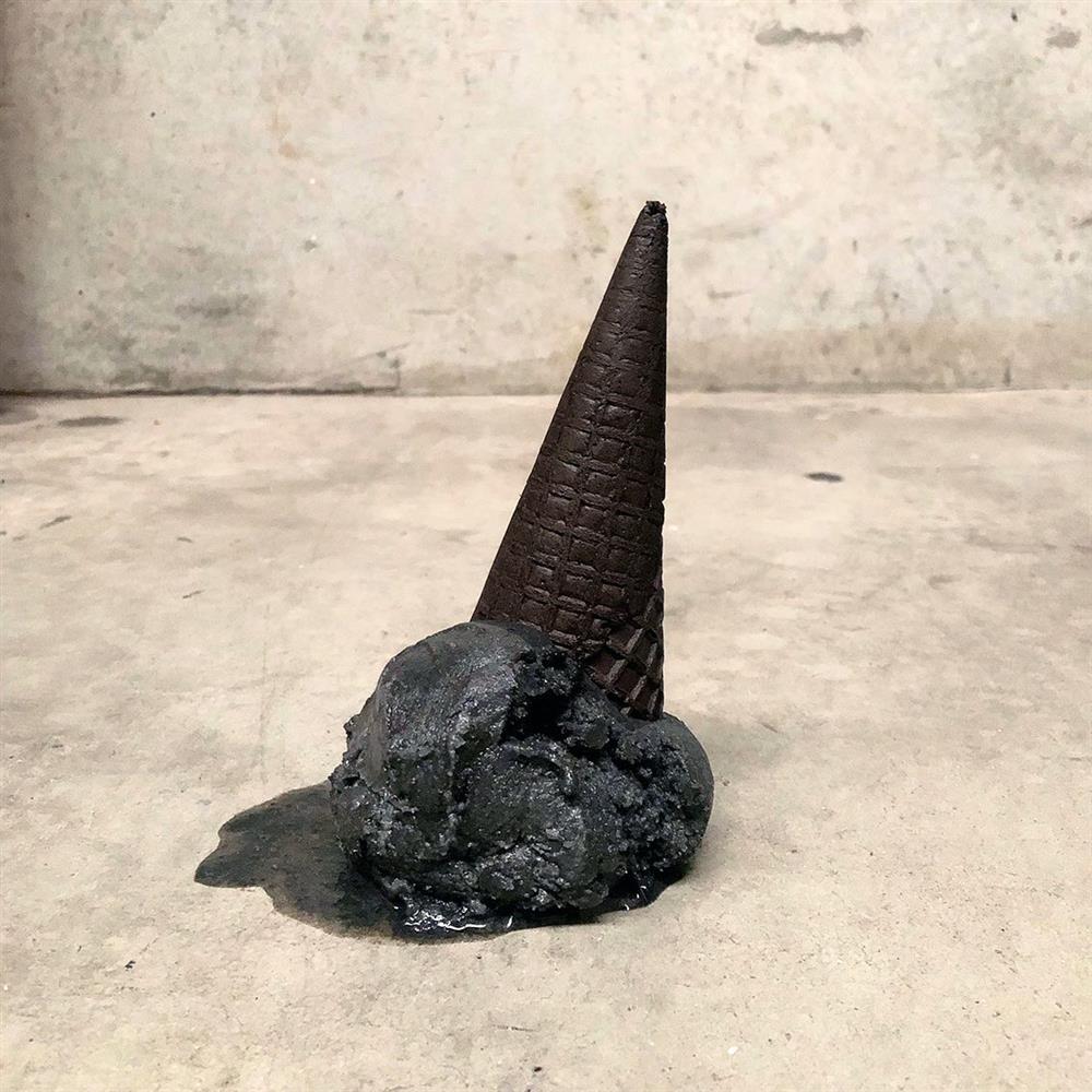 澳洲雪梨冰淇淋店Pepita's黑色冰淇淋廣告n