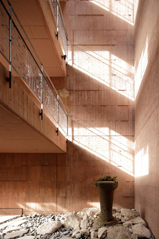 別府的藝術溫泉酒店Galleria Midobaru Hotel_16