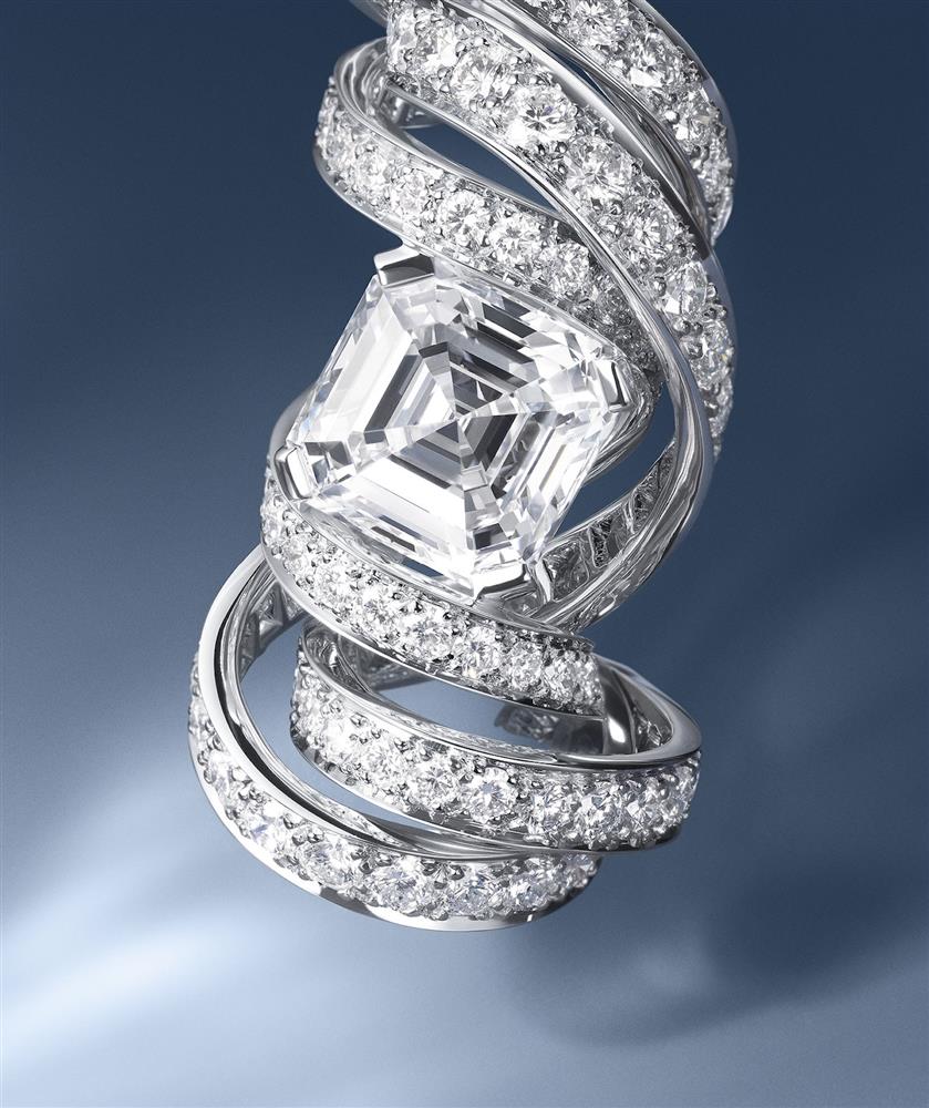 Torsade de Chaumet 高級珠寶系列形象照 (2)