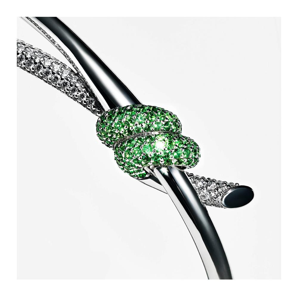 Tiffany攜手藝術家Daniel Arsham推限量雕塑!經典夢幻藍盒披上頹廢感新裝 Tiffany攜手藝術家Daniel Arsham推限量雕塑!經典夢幻藍盒披上頹廢感新裝