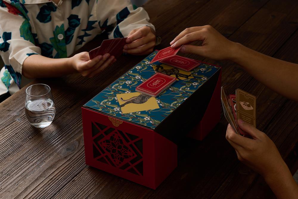 禮盒變身小桌子 禮盒變身小桌子