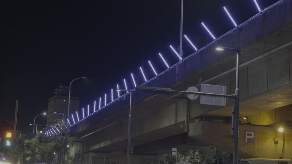 新竹光臨藝術節「科技未來」燈區螢光呼吸_偶得設計_office aaa 究境聯合建築師事務所(3)