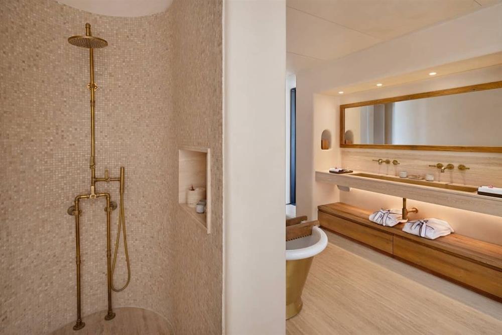 106290489_1196934560671661_1407627306795509120_n