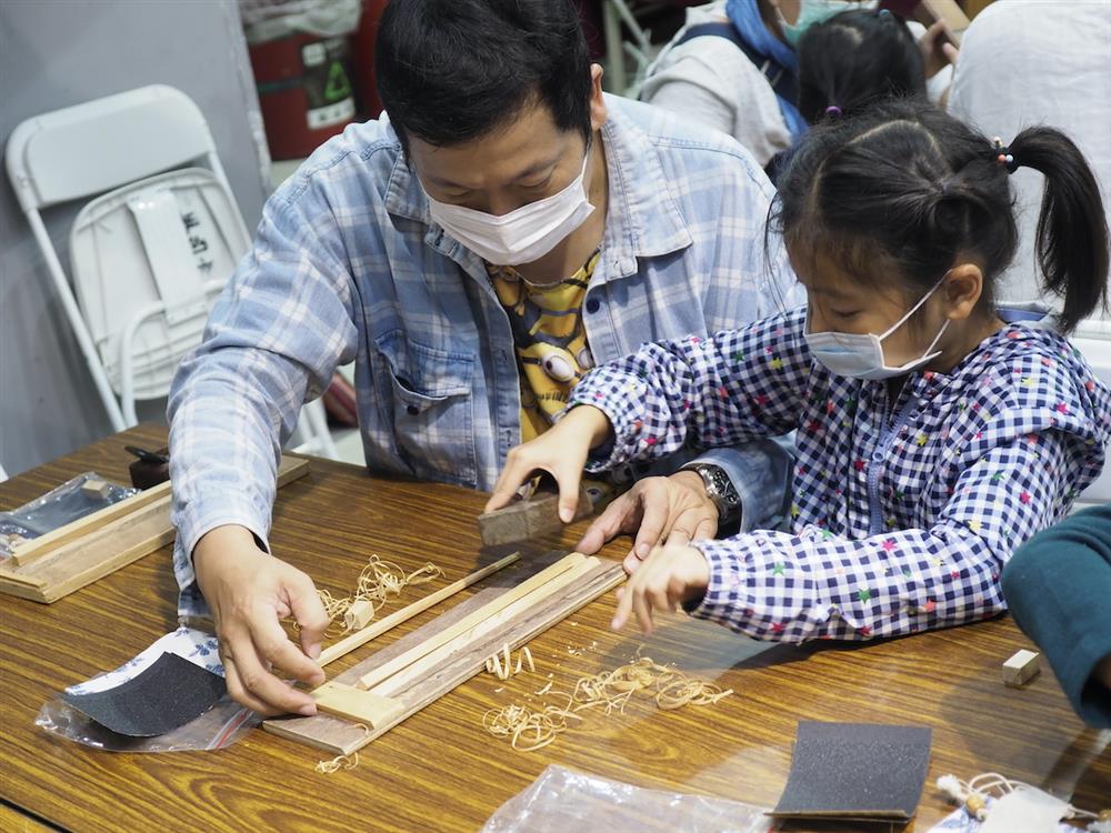 DIY體驗坊總是最熱門的活動