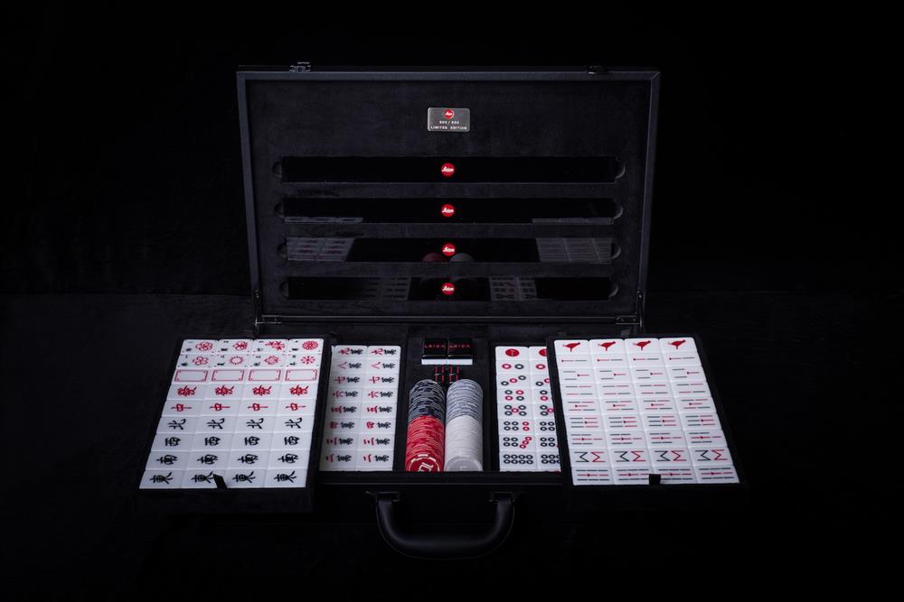 【新聞圖片6】將攝影元素融入“國粹” 徠卡2021金秋限定麻將禮盒_2