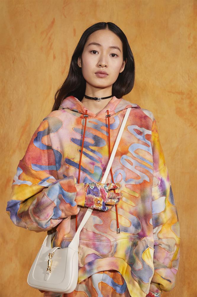 @CS-XX8733-DESERT-XX6383-DESERT-DAY04-29_20210330_Gucci_Week04_33296