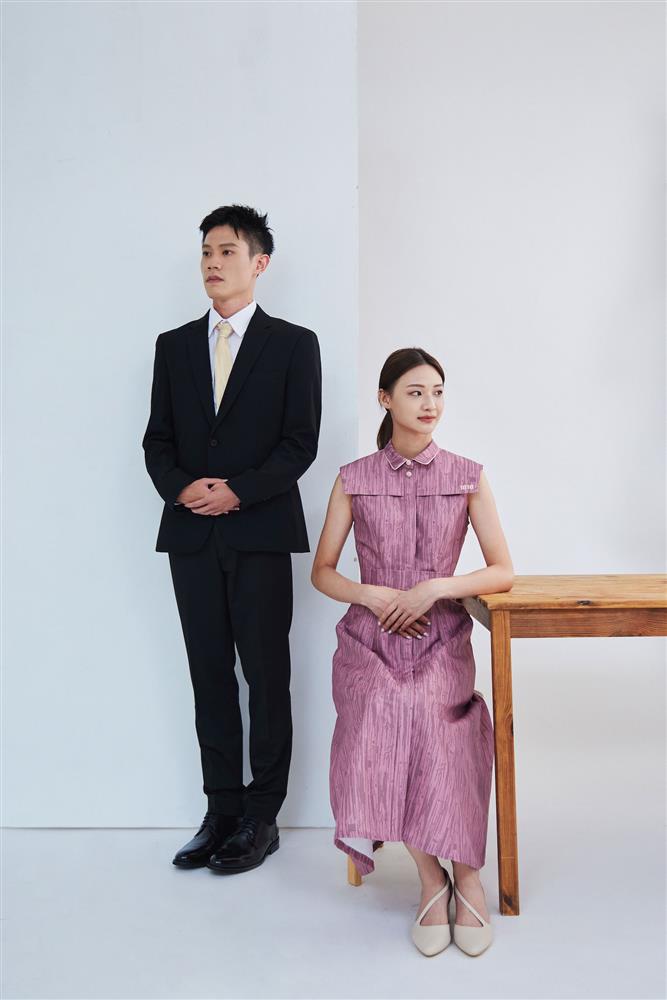 APUJAN詹朴操刀2021國慶迎賓人員服裝