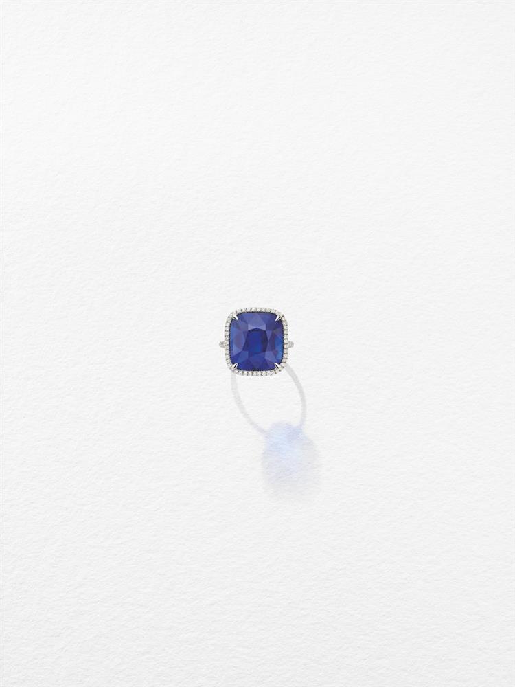 海瑞溫斯頓頂級珠寶系列藍寶石與鑽石戒指