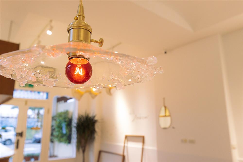 【圖十一】藝術選品_陳建志 漁網燈罩 【圖十一】藝術選品_陳建志 漁網燈罩