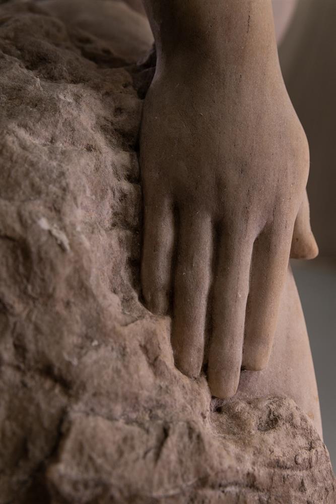 06.  黃土水，《甘露水》局部，1921，大理石，80x40x175cm，文化部典藏©黃邦銓、林君昵，提供｜北師美術館