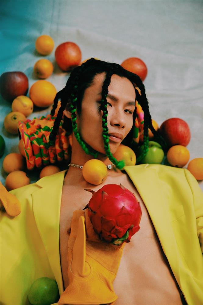 演出藝人／春艷