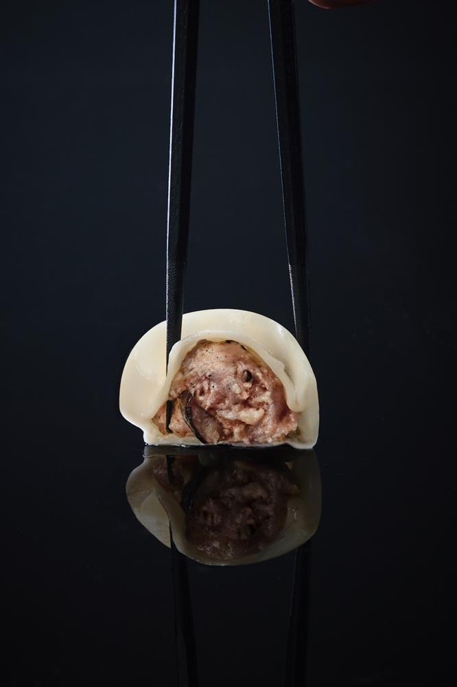 松露野菇豬肉剖面 松露野菇豬肉剖面